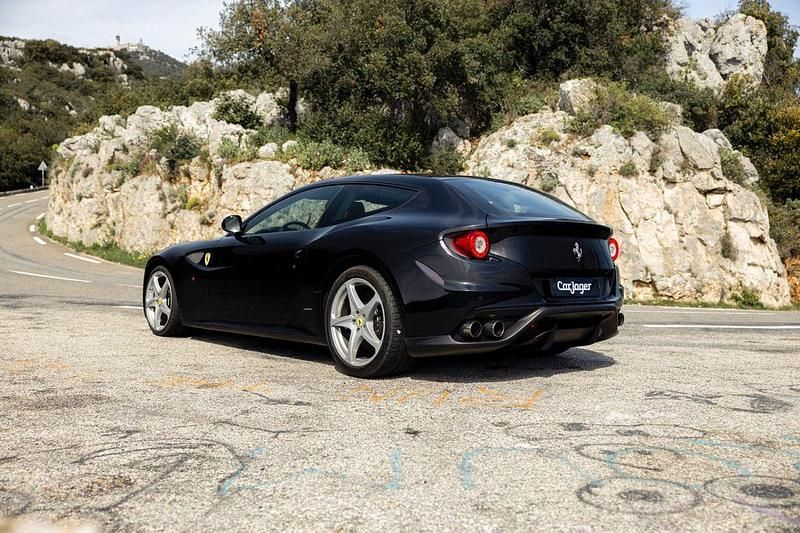 Gebraucht Ferrari FF 659 PS (484 kW) 2011 Schwarz