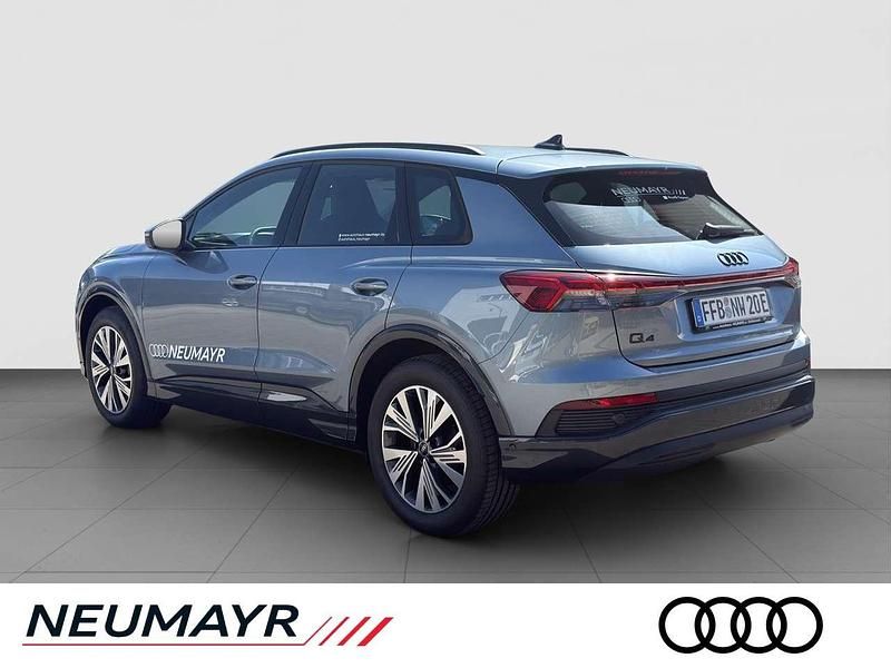 Gebraucht Audi Q4 e-tron Sport 210 kW (286 PS) 2026 Geysirblau metallic SUV