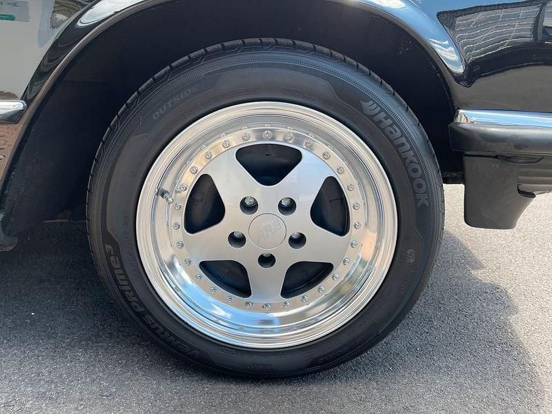 Gebraucht Mercedes SL380 163 PS (119 kW) 1981 Schwarz Cabrio