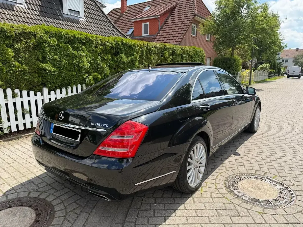 Gebraucht Mercedes S350 258 PS (189 kW) 2011 Schwarz Limousine
