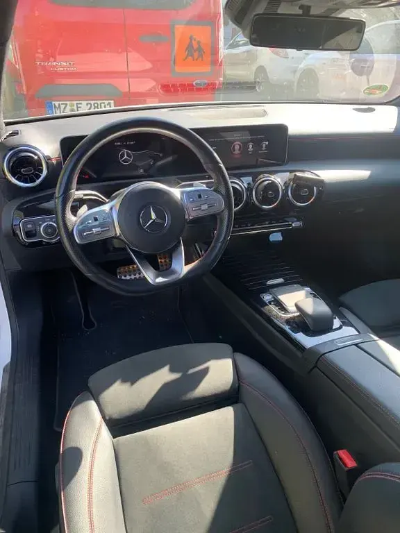 Gebraucht Mercedes A220 AMG 190 PS (139 kW) 2019 Weiß Limousine