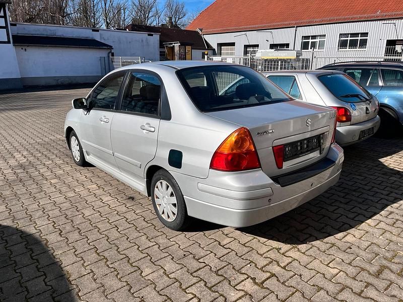 Gebraucht Suzuki Liana 70 PS (51 kW) 2004 Limousine