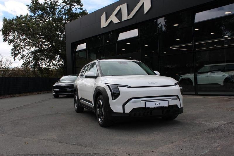 Weiß Neu 2025 Kia EV3 Air SUV | 29.590 € (Superpreis) - Bild 1/4