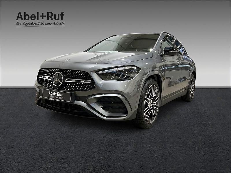 Gebraucht Mercedes GLA200 AMG 163 PS (119 kW) 2025 Grau SUV