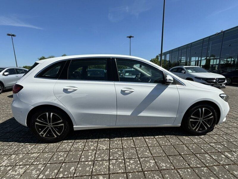 Gebraucht Mercedes B180 Progressive 136 PS (100 kW) 2023 Weiß Kleinwagen