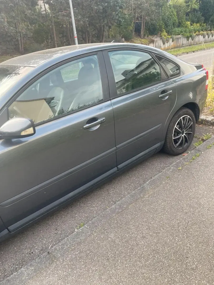 Gebraucht Volvo S40 140 PS (102 kW) 2004 Grau Limousine