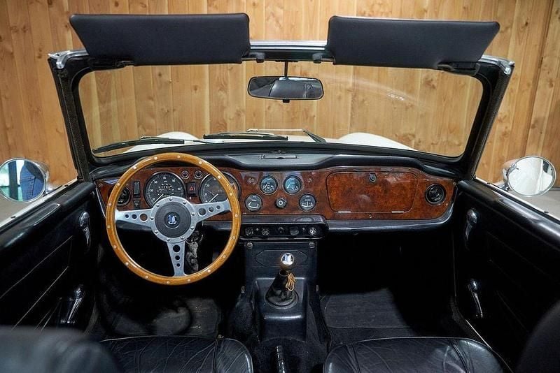 Gebraucht Triumph TR6 165 PS (121 kW) 1971 Weiß Cabrio