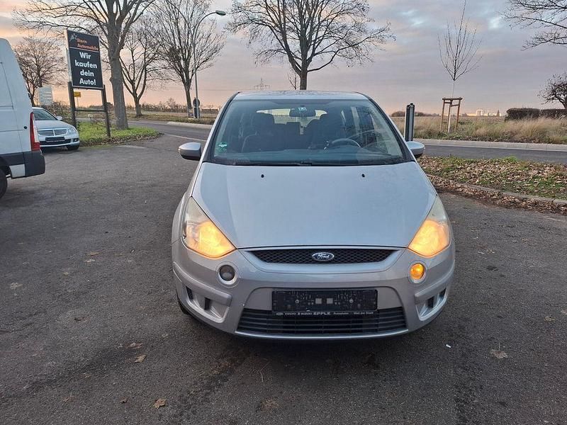Gebraucht Ford S-MAX Trend 145 PS (106 kW) 2006 Silber Van / Kleinbus
