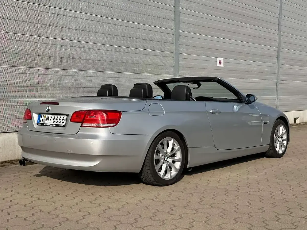 Gebraucht BMW 320 Cabriolet Performance 170 PS (125 kW) 2009 Silber Cabrio