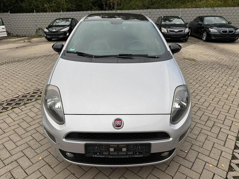 Gebraucht Fiat Punto Pop 69 PS (50 kW) 2015 Grau Limousine