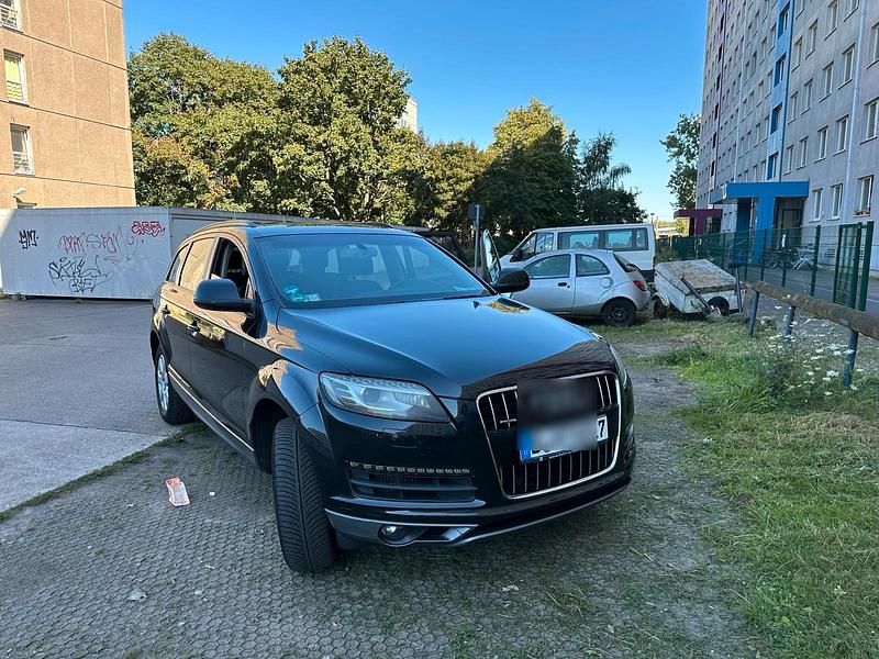 Schwarz Gebraucht 2012 Audi Q7 SUV | 13.000 € - Bild 1/4