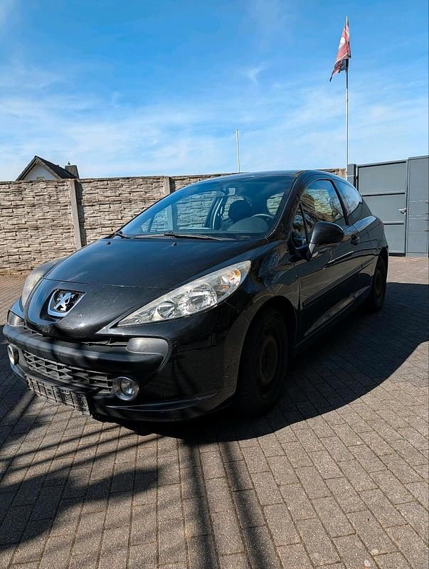 Usado Peugeot 207 95 CV (69 kW) 2008 Negro