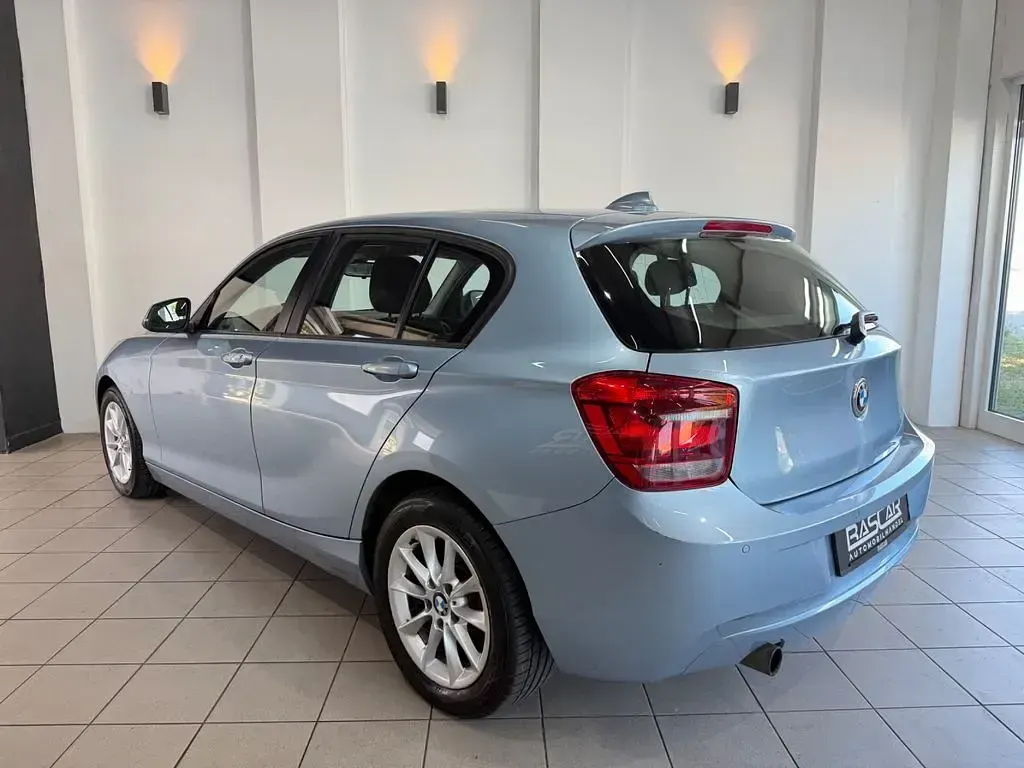 Gebraucht BMW 116 136 PS (100 kW) 2012 Blau Kleinwagen