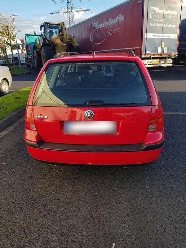 Gebraucht VW Golf IV 75 PS (55 kW) 2004 Rot Kombi