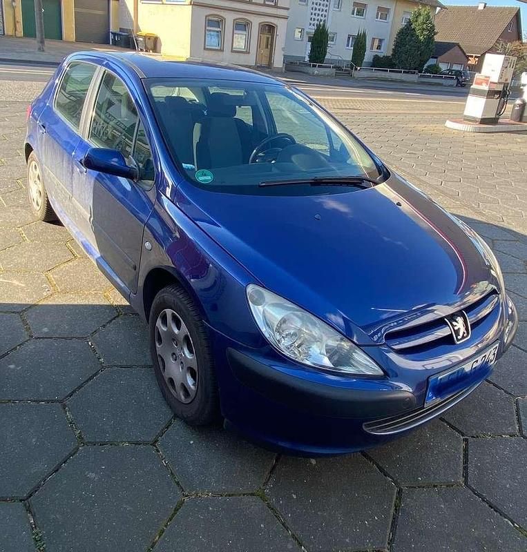 Farbe china blau/metallic Gebraucht 2005 Peugeot 307 Filou Limousine | 1.750 € (Fairer Preis) - Bild 1/4