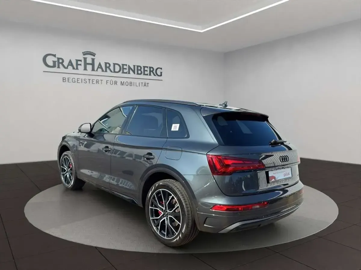 Gebraucht Audi Q5 Advanced Plus 299 PS (219 kW) 2025 Manhattangrau metallic SUV