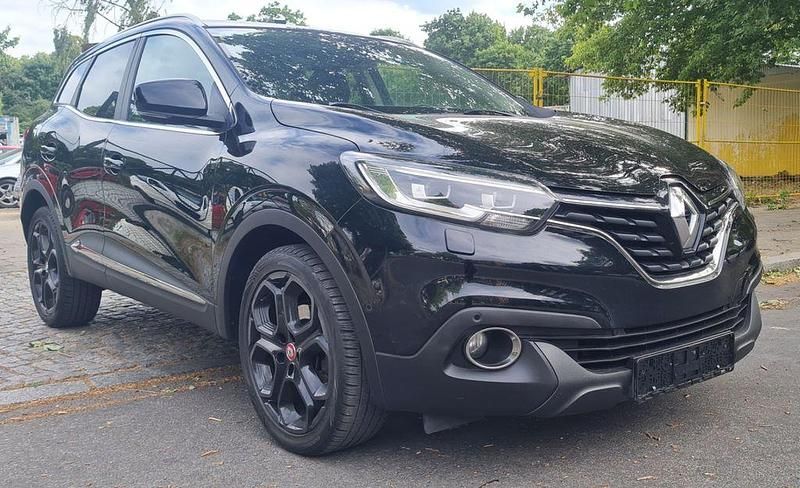 Schwarz Gebraucht 2017 Renault Kadjar Crossborder SUV | 11.800 € (Fairer Preis) - Bild 1/4