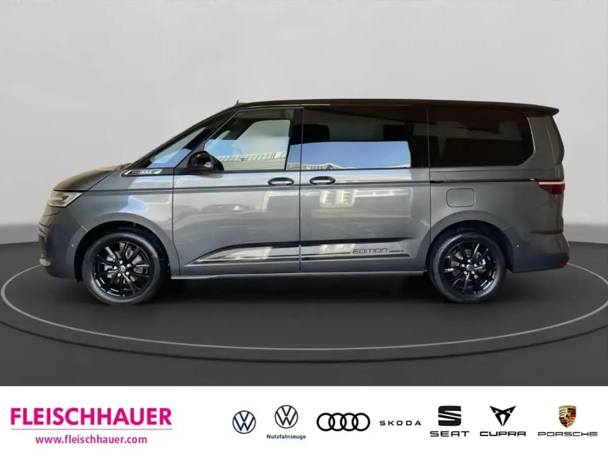 Gebraucht VW Multivan Pro 150 PS (110 kW) 2026 Indiumgrau metallic Van / Kleinbus