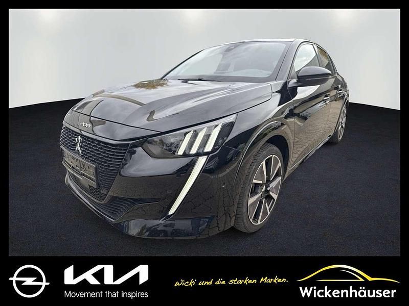 Lackierung schwarz perla nera/ Gebraucht 2021 Peugeot e-208 GT-line Kleinwagen | 15.990 € (Fairer Preis) - Bild 1/4