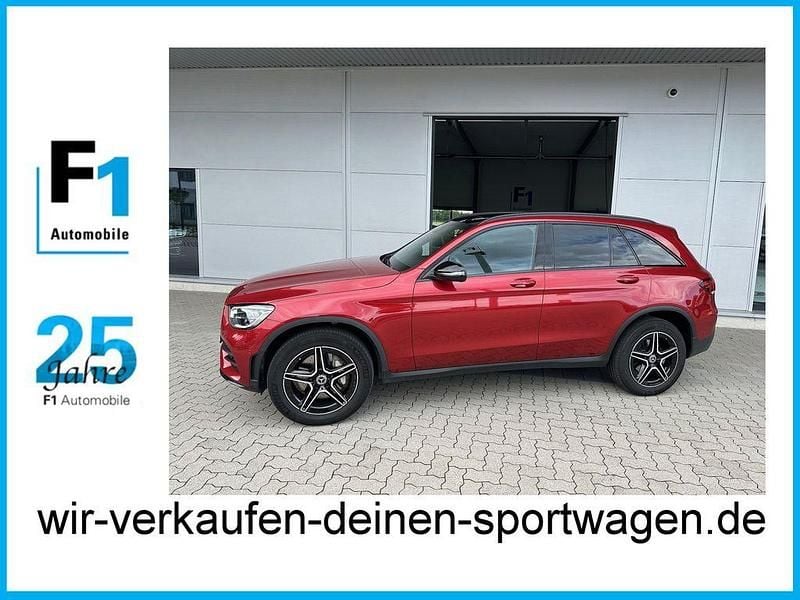 Rot Gebraucht 2022 Mercedes GLC300e Advanced SUV | 42.900 € (Fairer Preis) - Bild 1/3