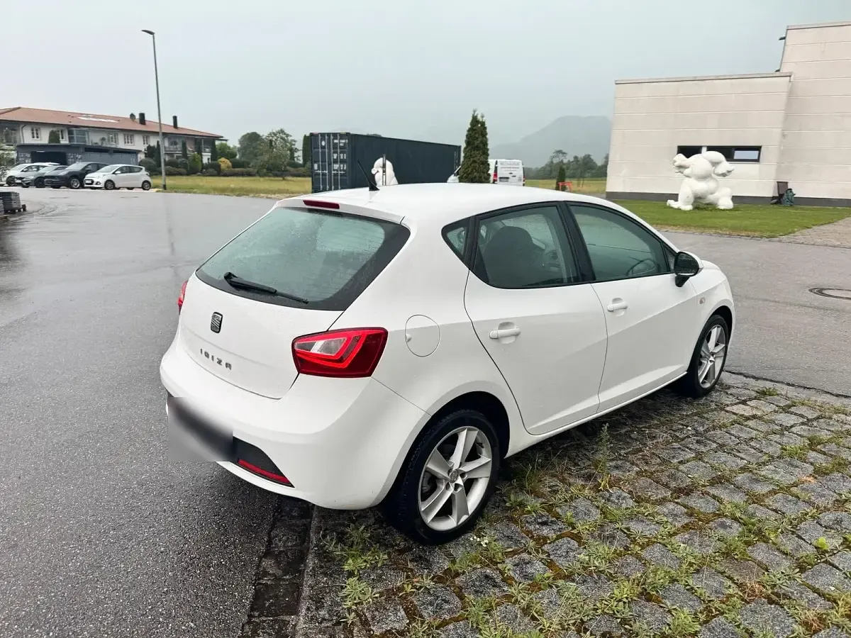 Gebraucht Seat Ibiza FR 105 PS (77 kW) 2013 Weiß Kleinwagen