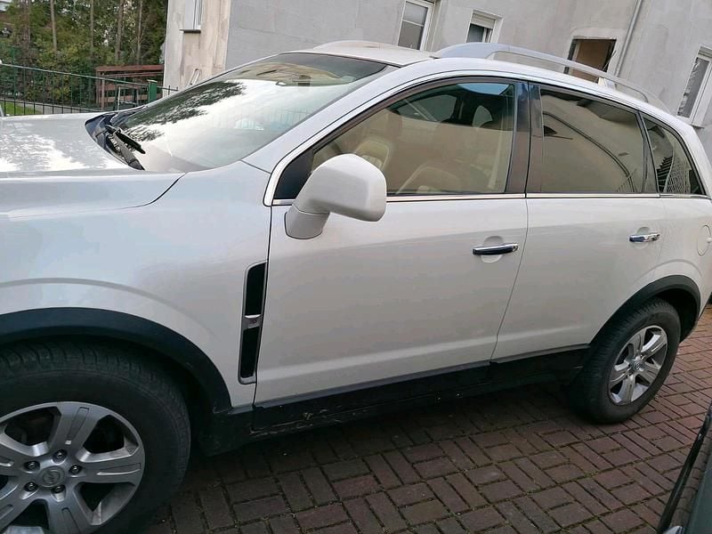 Gebraucht Opel Antara 163 PS (119 kW) 2012 Weiß SUV