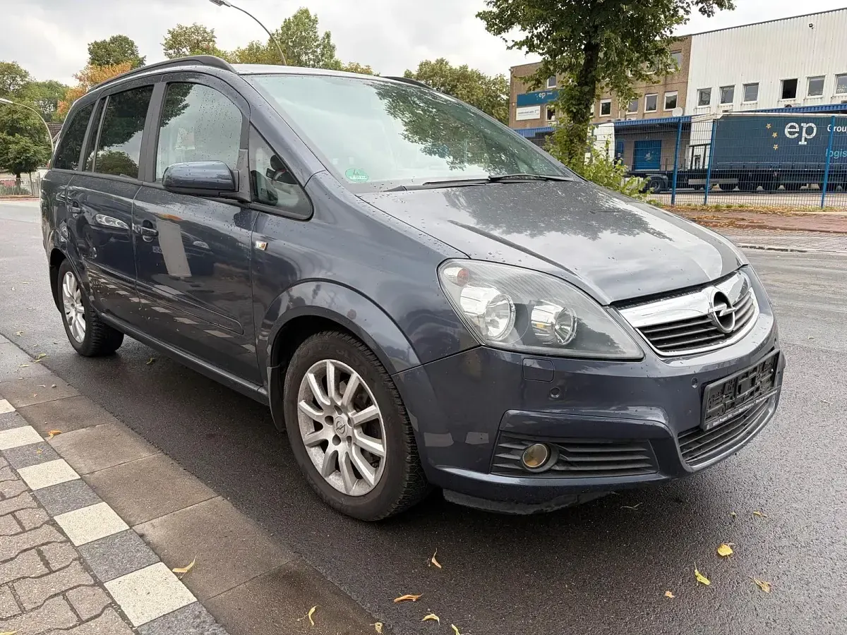 Gebraucht Opel Zafira 140 PS (102 kW) 2006 Blau Van / Kleinbus