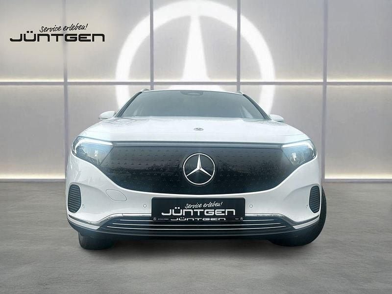 Gebraucht Mercedes EQA300 Progressive 167 kW (228 PS) 2024 Weiß SUV