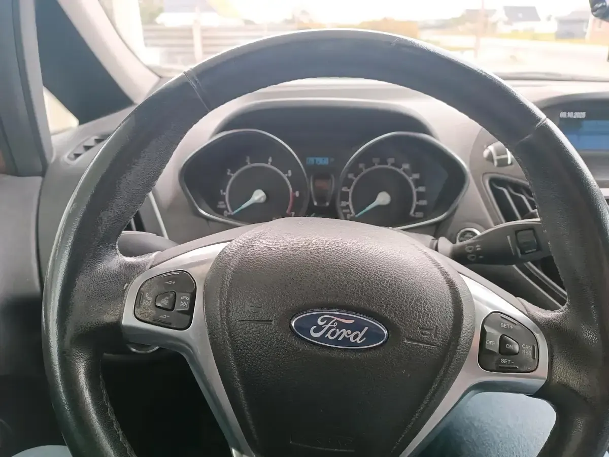 Gebraucht Ford B-MAX 120 PS (88 kW) 2012 Braun Van / Kleinbus