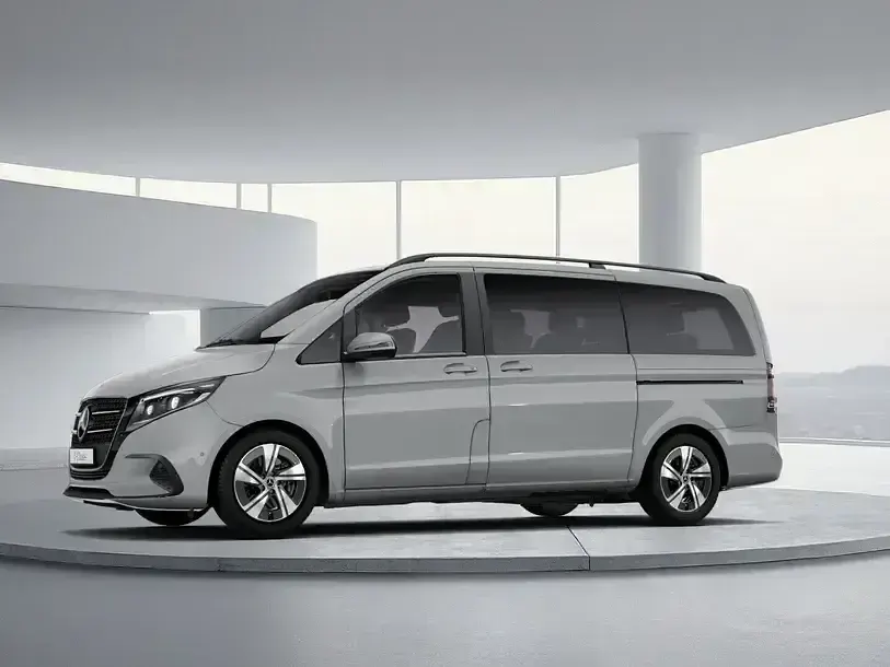 Gebraucht Mercedes V220 Style 163 PS (119 kW) 2026 Grau Van / Kleinbus