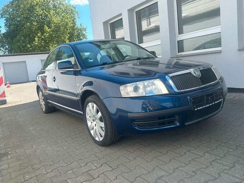Blau Gebraucht 2005 Skoda Superb Comfort Limousine | 1.490 € (Guter Preis) - Bild 1/4