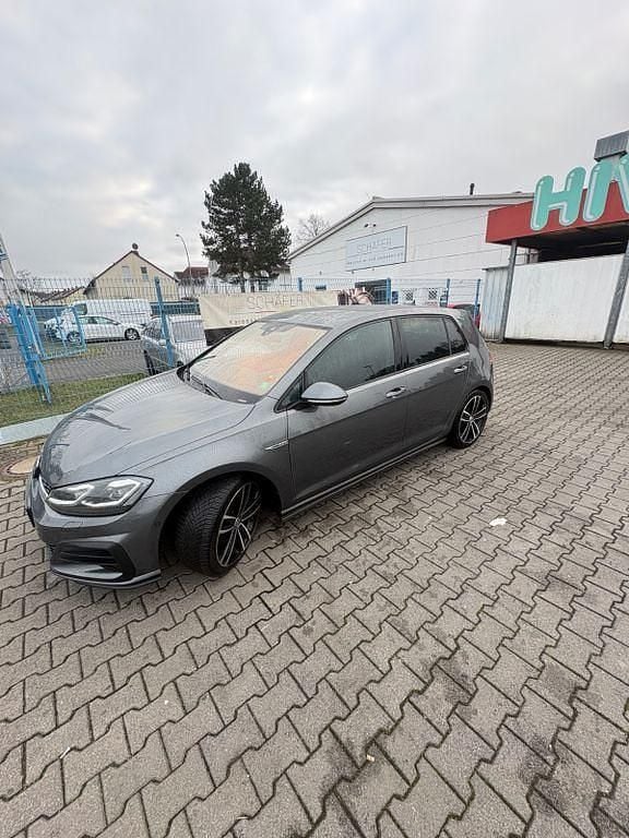 Gebraucht VW Golf VII GTD 184 PS (135 kW) 2017 Grau Limousine