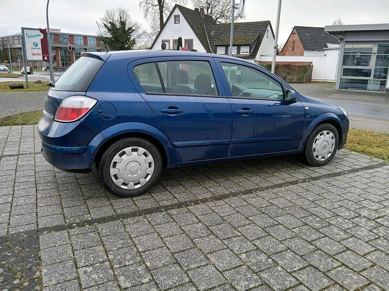 Gebraucht Opel Astra 102 PS (75 kW) 2005 Blau Kleinwagen