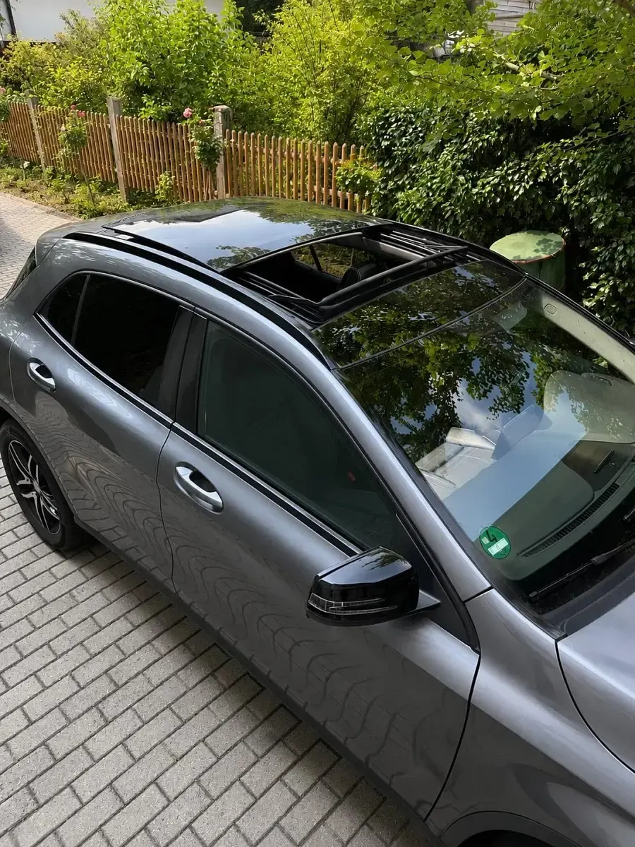 Gebraucht Mercedes GLA220 177 PS (130 kW) 2017 Grau SUV