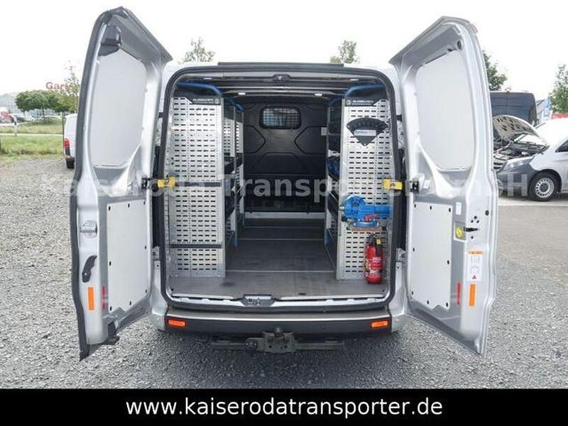 Silber Gebraucht 2020 Ford Tourneo Custom | 23.900 € (Fairer Preis) - Bild 1/3