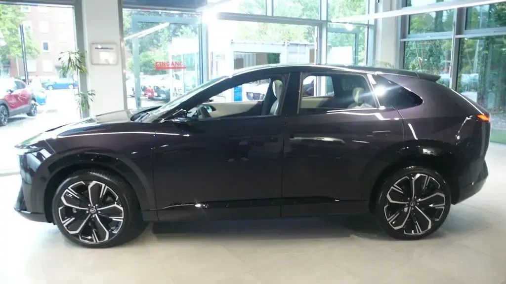 Neu Mazda CX-6e Takumi-Line 189 kW (258 PS) 2026 Violett SUV