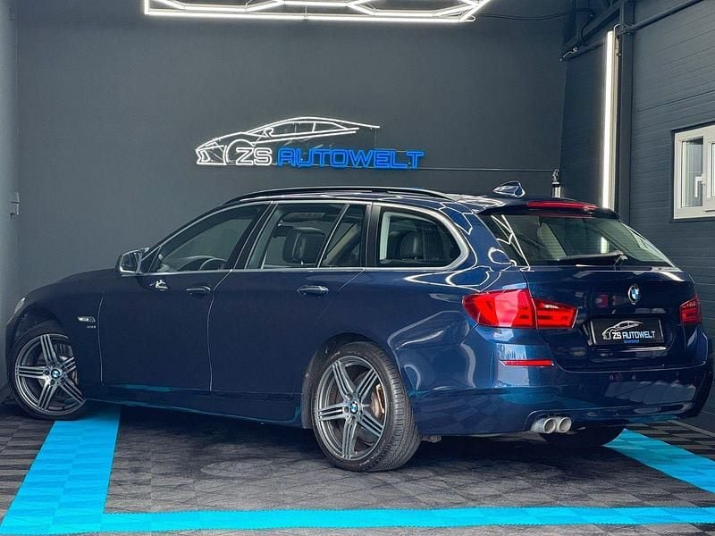 Gebraucht BMW 530 Performance 258 PS (189 kW) 2012 Blau Kombi