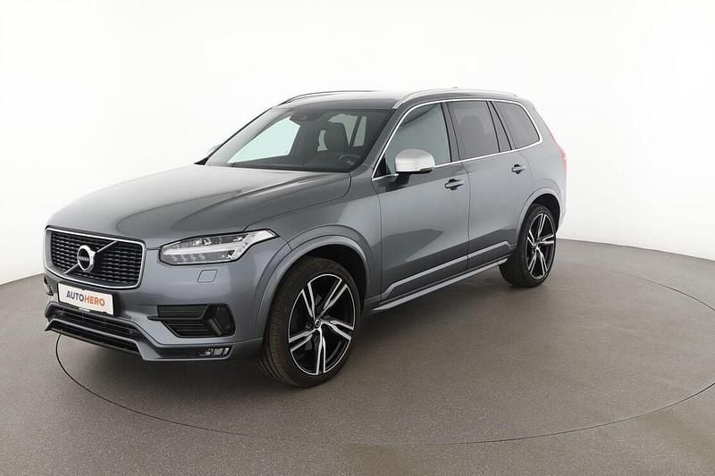 Grau Gebraucht 2019 Volvo XC90 R-Design SUV | 35.190 € (Fairer Preis) - Bild 1/3