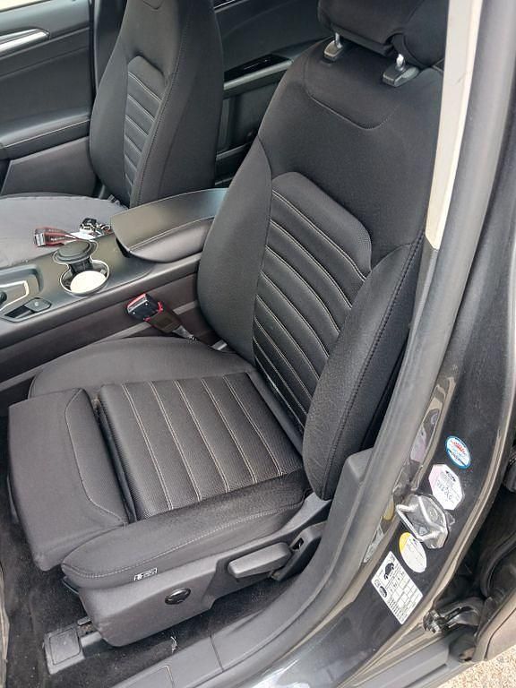 Gebraucht Ford Mondeo Titanium 150 PS (110 kW) 2021 Silber Kombi