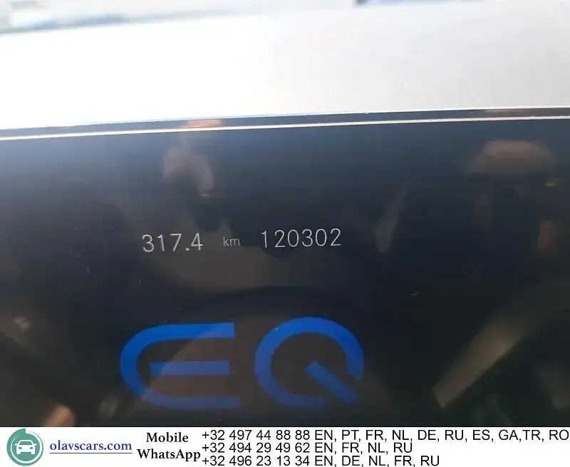 Gebraucht Mercedes EQA250 Luxury 139 kW (190 PS) 2022 Schwarz SUV
