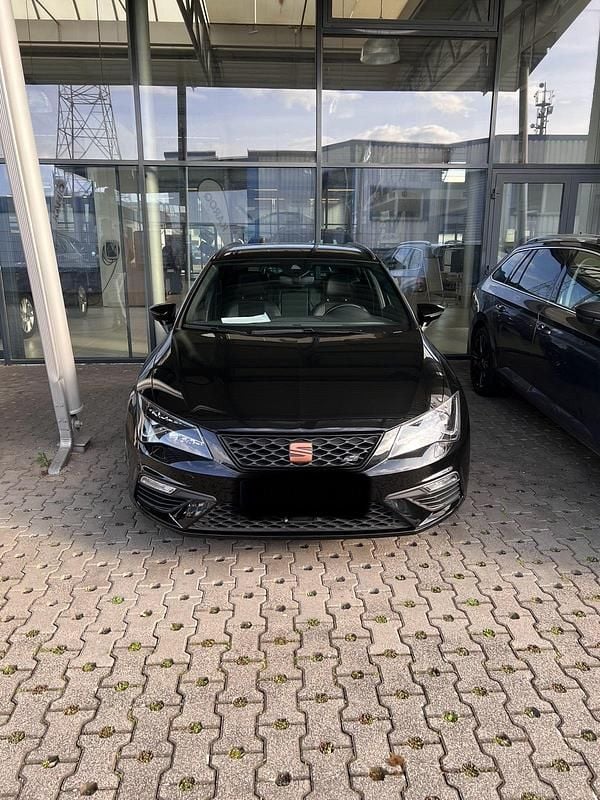 Schwarz Gebraucht 2018 Cupra Leon Kombi | 21.500 € (Fairer Preis) - Bild 1/4