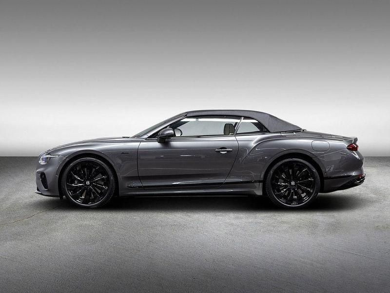 Second-hand Bentley Continental 2026 Gri Cabrio