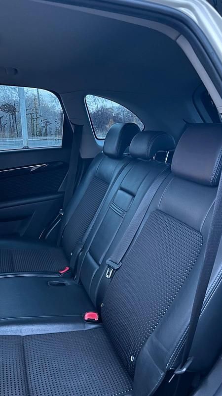 Gebraucht Chevrolet Captiva 163 PS (119 kW) 2012 Weiß SUV