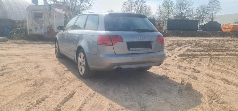 Gebraucht Audi A4 170 PS (125 kW) 2007 Grau Kombi