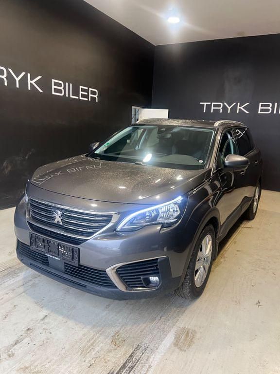 Gebraucht Peugeot 5008 Active 131 PS (96 kW) 2019 Grau Van / Kleinbus