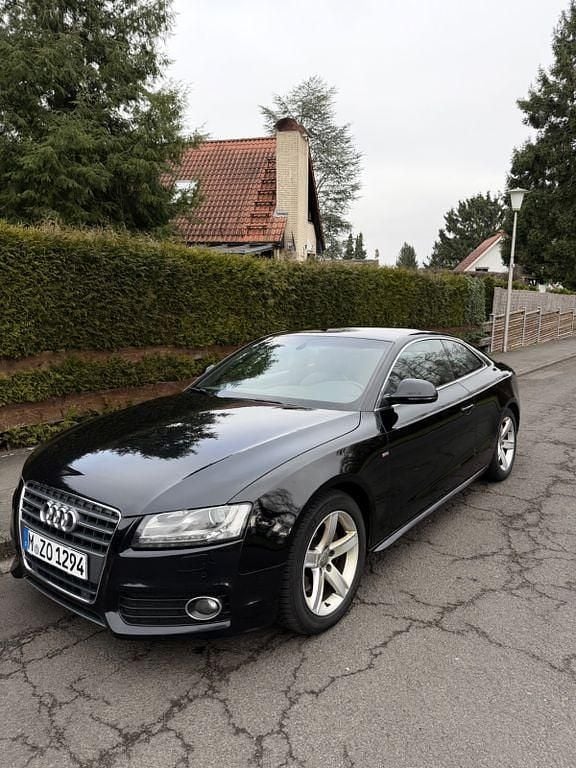 Gebraucht Audi A5 Comfort 211 PS (155 kW) 2009 Schwarz Coupé
