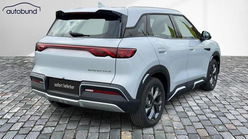 Neu BYD Atto 2 Boost 130 kW (177 PS) 2025 Weiss / skiingwhite SUV