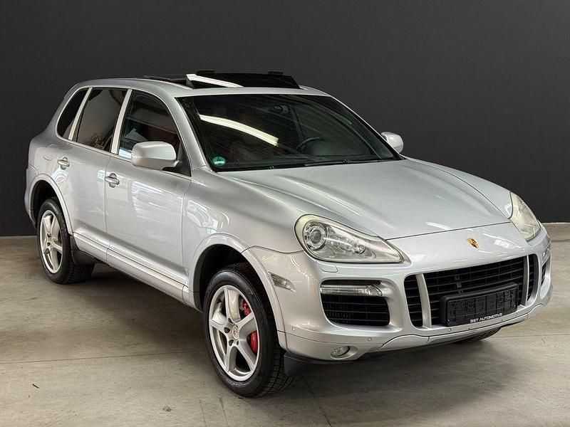 Silber Gebraucht 2008 Porsche Cayenne Turbo SUV | 10.900 € (Superpreis) - Bild 1/4