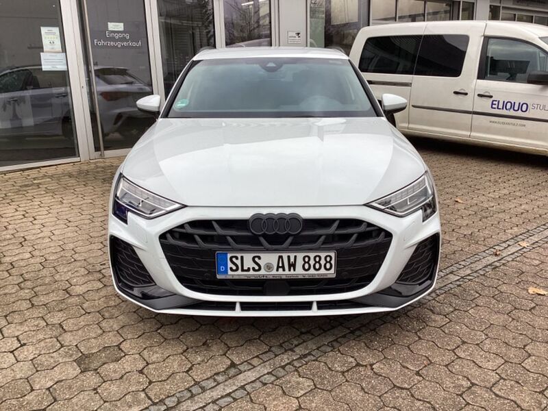 Gebraucht Audi A3 S-Line 150 PS (110 kW) 2024 Weiß Limousine