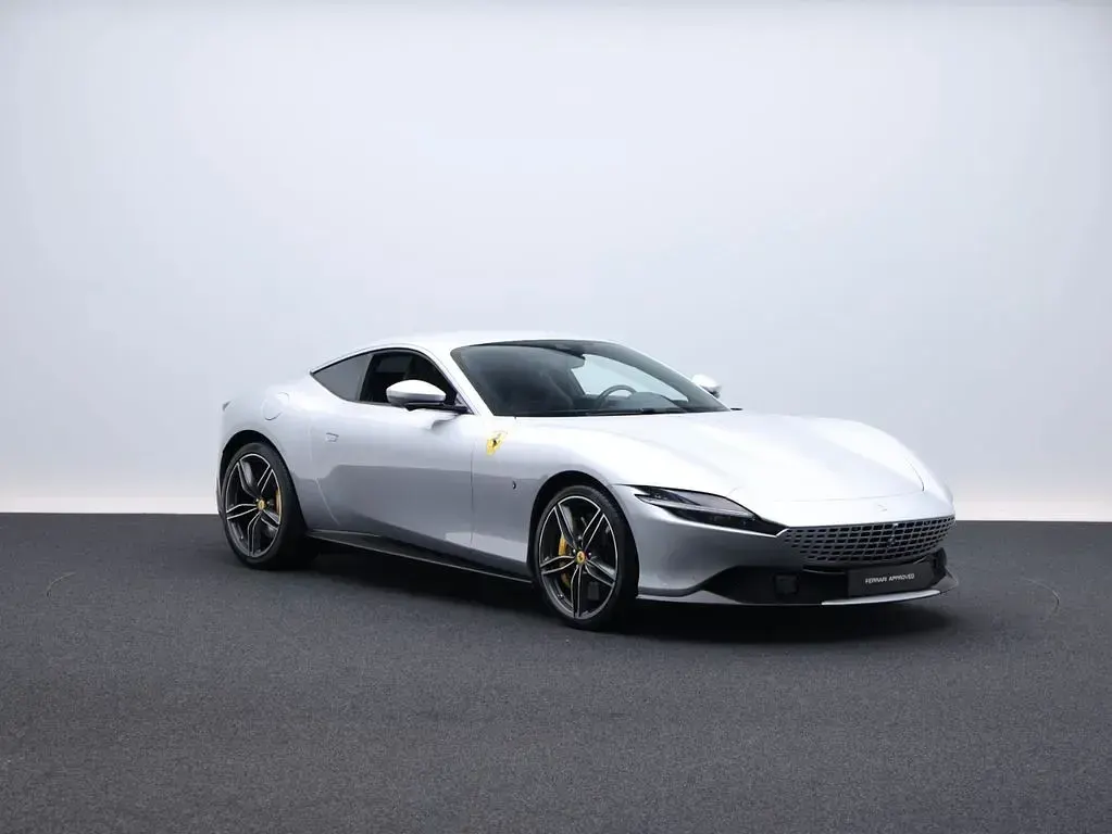 Usata Ferrari Roma 620 CV (456 kW) 2021 Argento Coupé